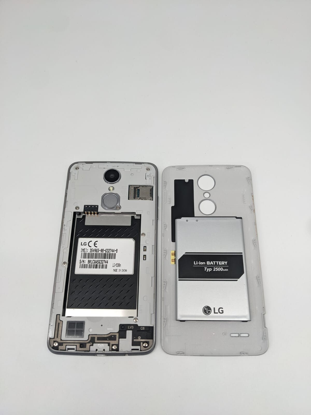 LG K8 2017 Grau LG-M200N Smartphone | OHNE SIMLOCK | PIXELFEHLER