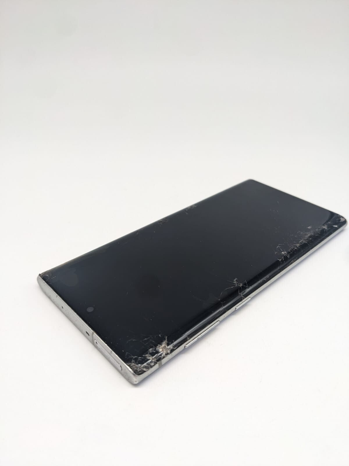Samsung Galaxy Note10 SM-N970F/DS Silber Teilespender | LÄDT/STARTET NICHT