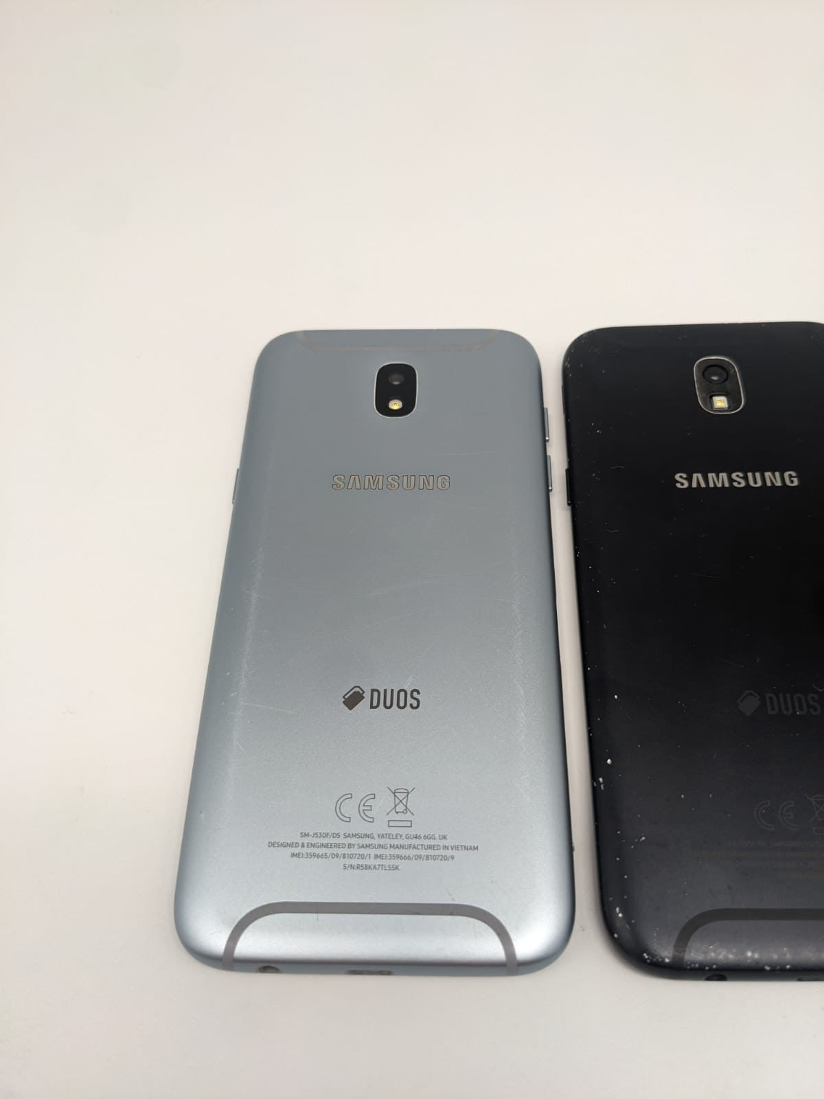 3x Samsung Galaxy J5 2017 SM-J530F/DS Teilespender Ersatzteile Konvolut Sammlung