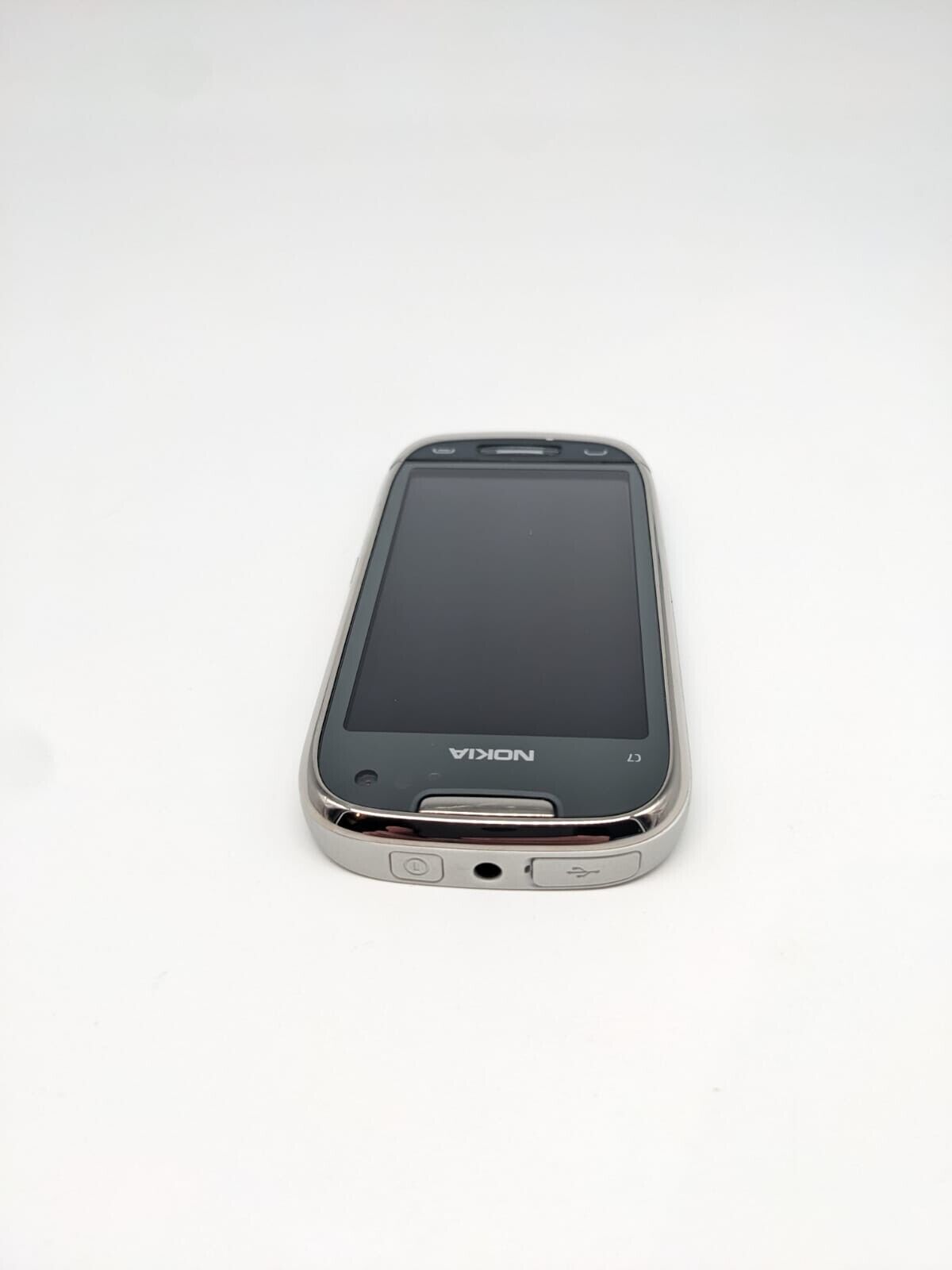 Nokia C7-00 RM-675 8GB Silber Handy Smartphone | LÄDT/STARTET NICHT
