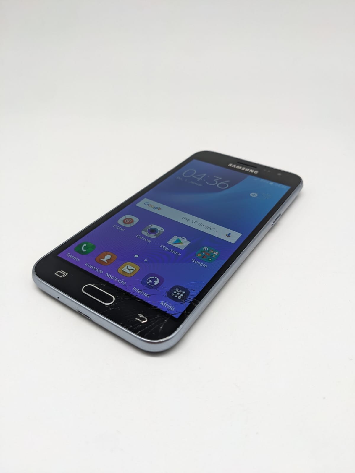 Samsung Galaxy J3 2016 SM-J320FN/DS Schwarz | OHNE SIMLOCK