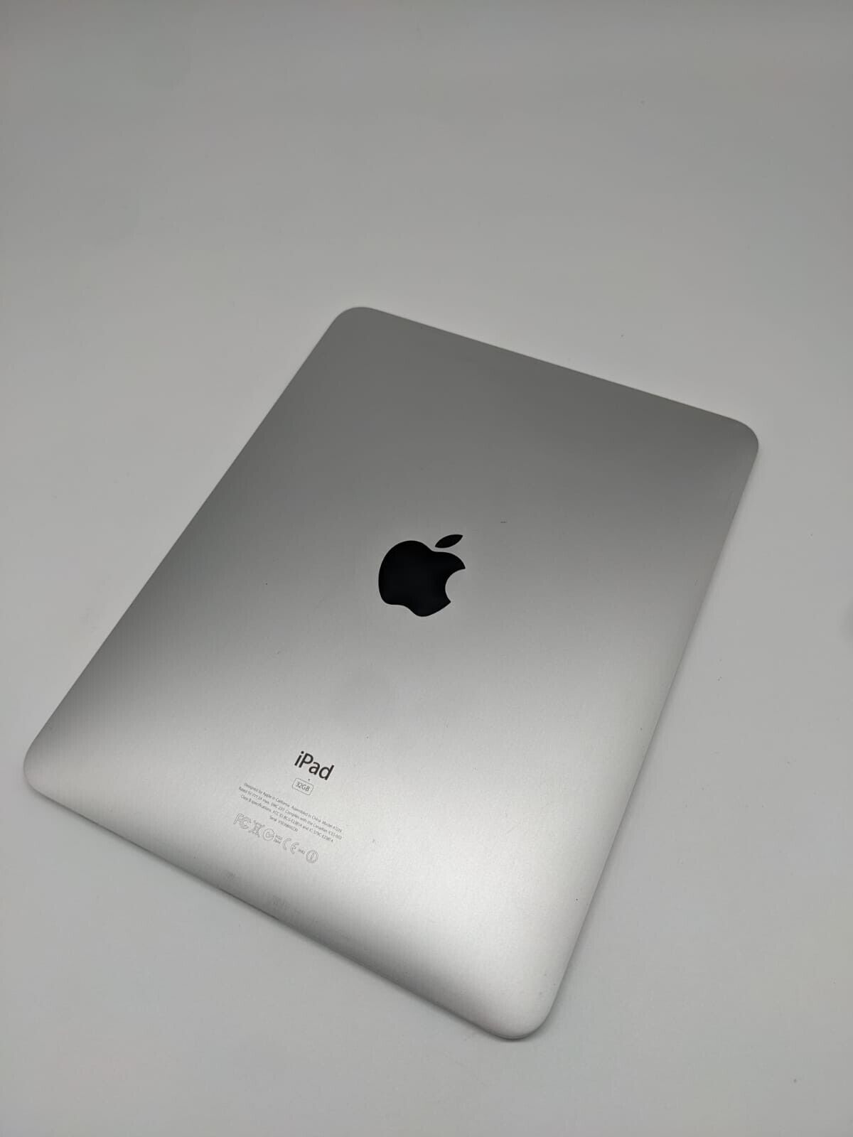 Apple iPad 1 32GB A1219 Silber Teilespender Ersatzteile