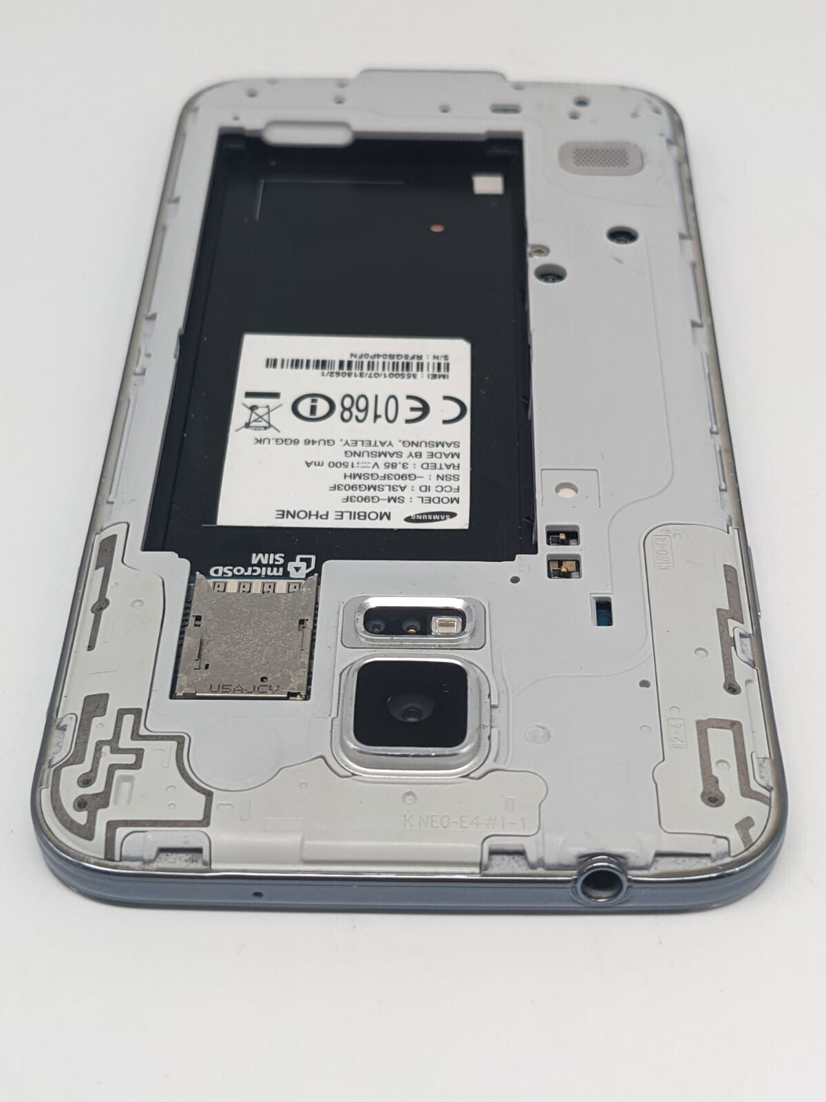 Samsung Galaxy S5 NEO SM-G903F Schwarz | OHNE AKKU | LÄDT/STARTET NICHT