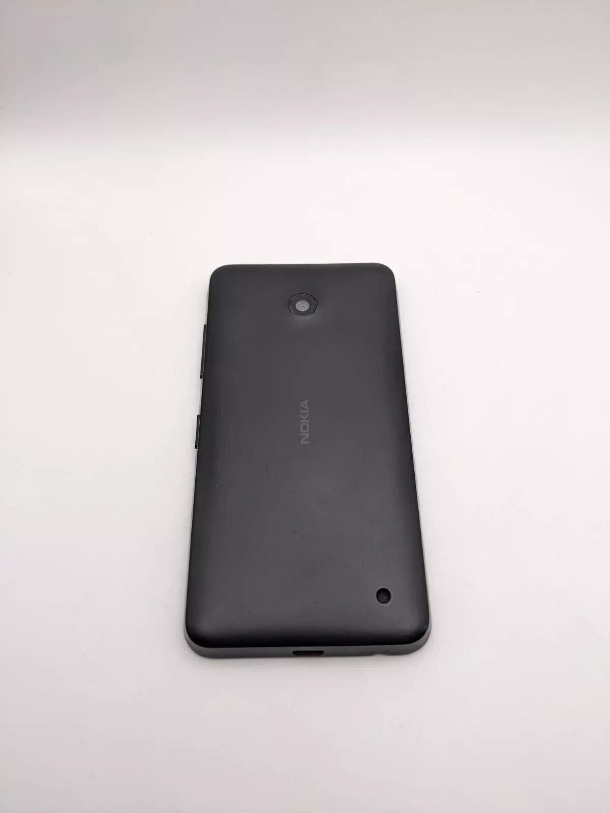 Nokia Lumia 635 Schwarz Smartphone | LÄDT/STARTET NICHT