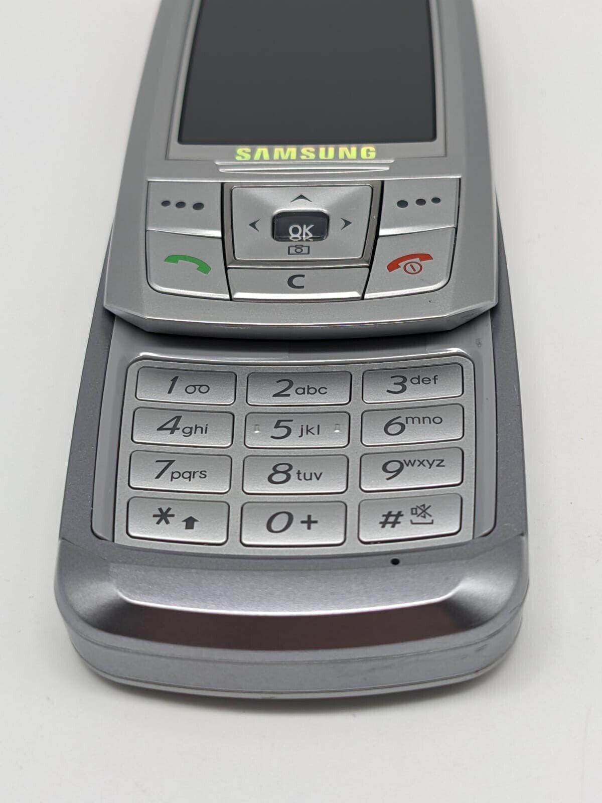 Samsung SGH-E250 Silber Handy | OHNE AKKU | OHNE SIMLOCK | FUNKTIONIERT