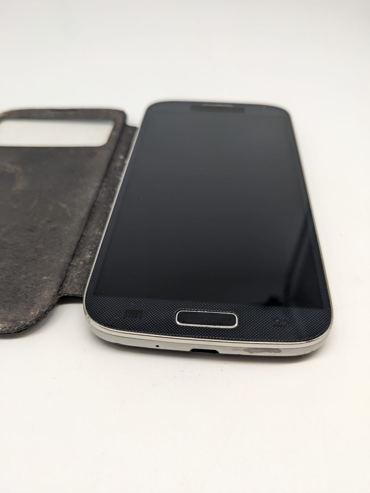 Samsung Galaxy S4 GT I9505 Schwarz | OHNE AKKU | LÄDT/ STARTE | TOUCH DEFEKT