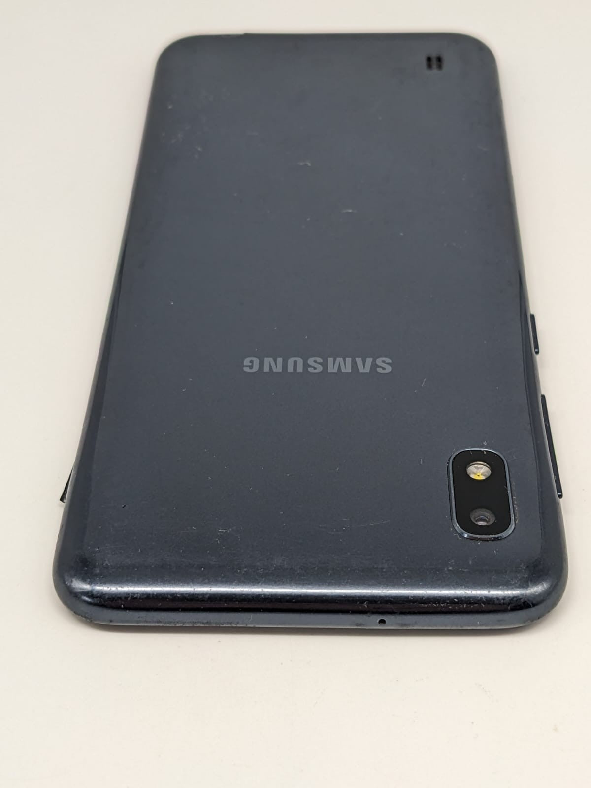 Samsung Galaxy A10 SM-A105FN/DS 32GB Smartphone | SIMSLOT FEHLT