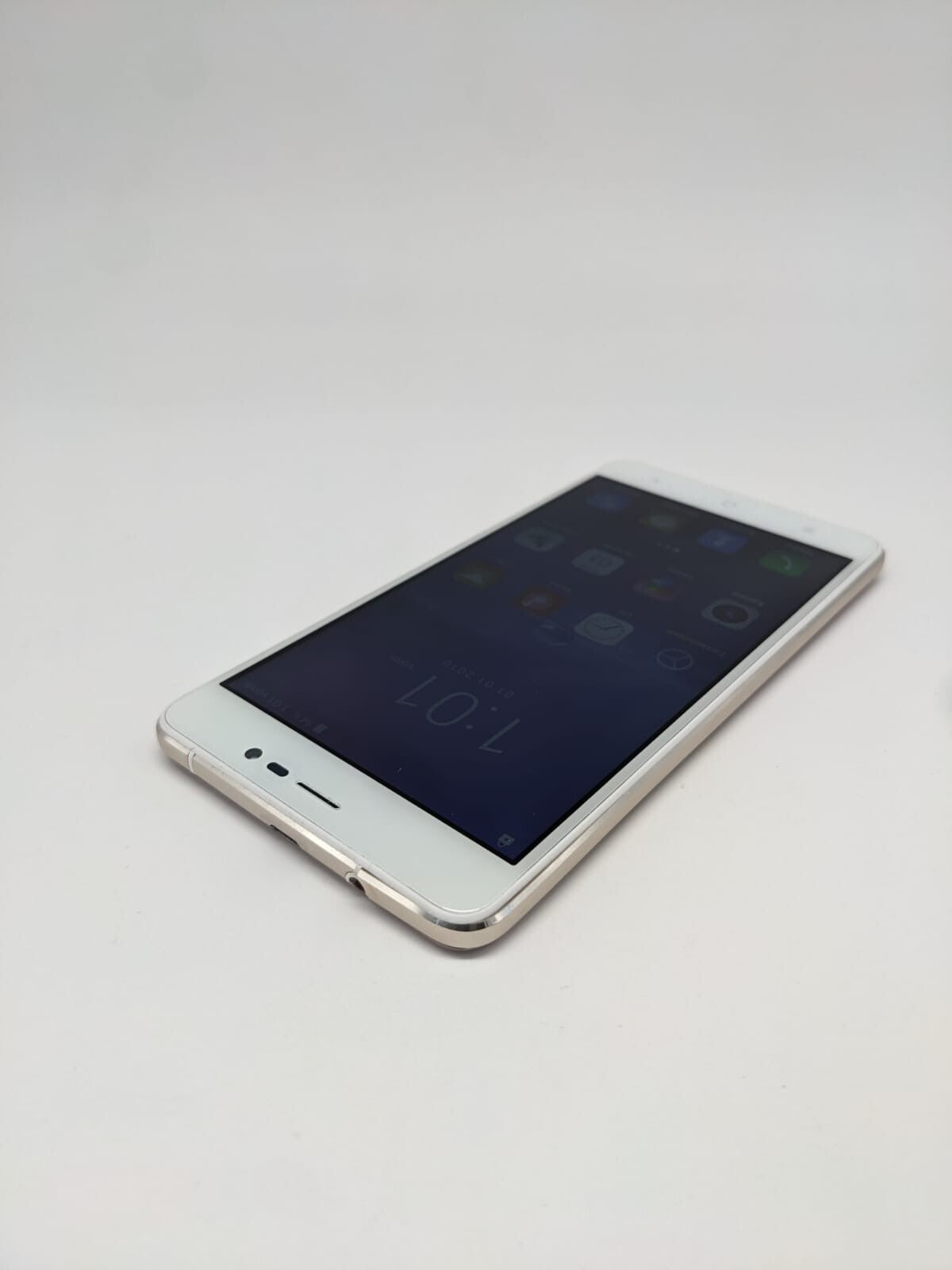 Blackview A8 Max Weiß Smartphone 16GB | OHNE SIMLOCK | TOP DISPLAY