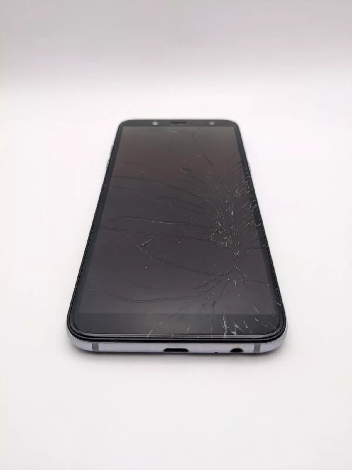 Samsung Galaxy A6 SM-A600FN Duos Silber DEFEKT