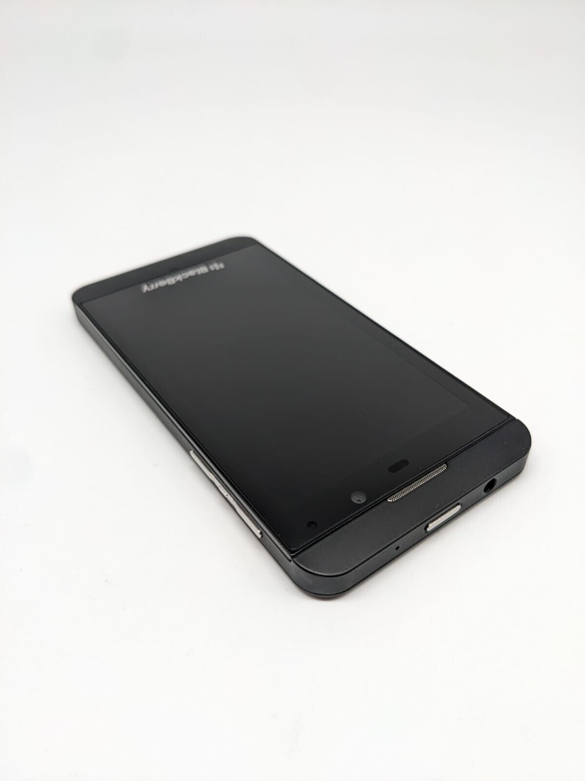 BlackBerry Z10 16GB Schwarz | OHNE AKKU | UNGETESTET  #X6