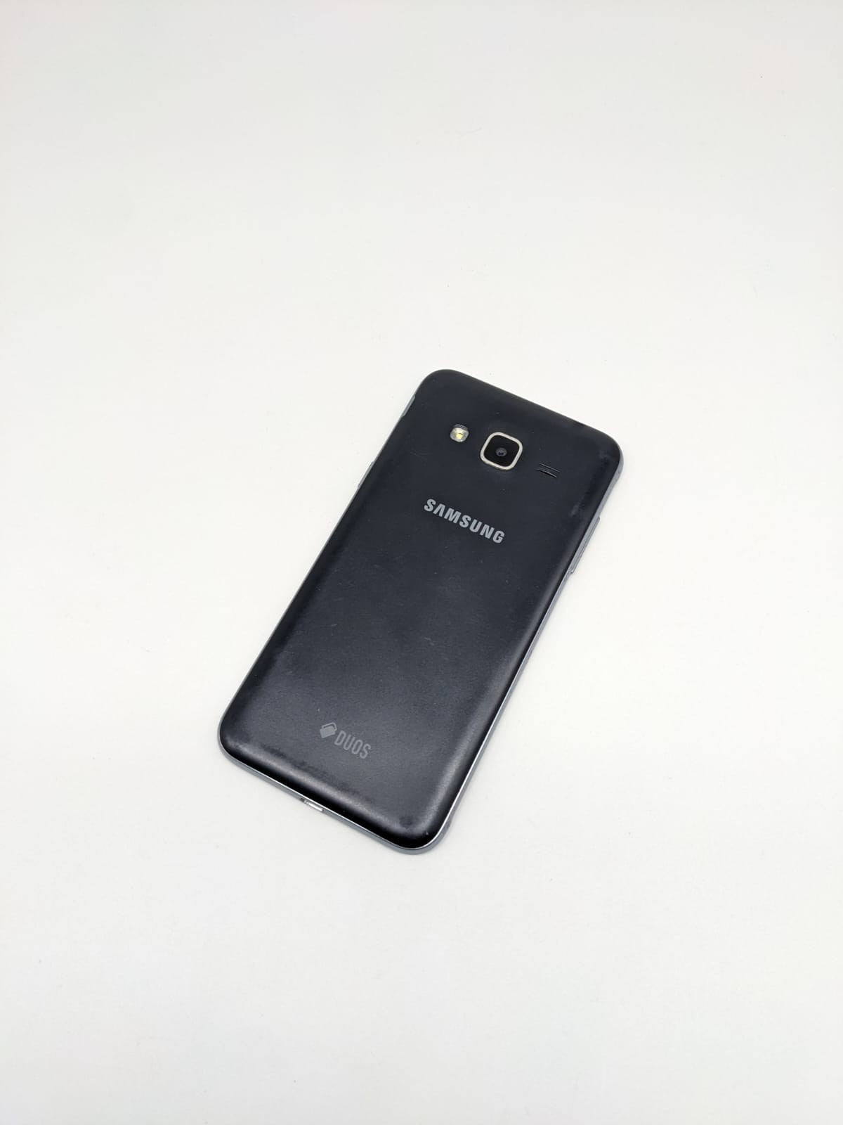 Samsung Galaxy J3 2016 SM-J320FN/DS Schwarz | OHNE SIMLOCK