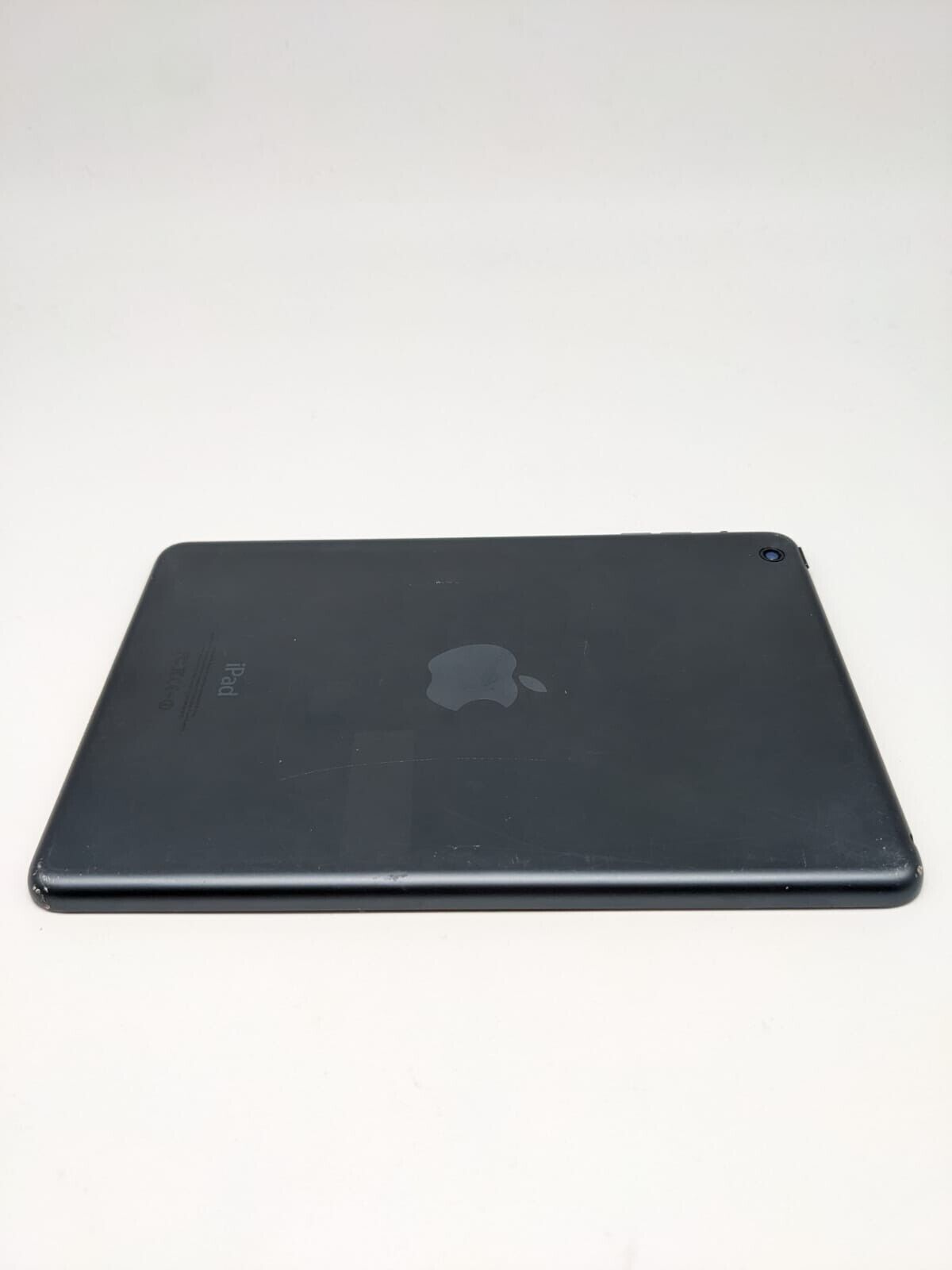 Apple iPad mini 1. Gen Schwarz 16GB A1432 | AKKUKAPAZITÄT 90% | DISPLAYRISSE #X6