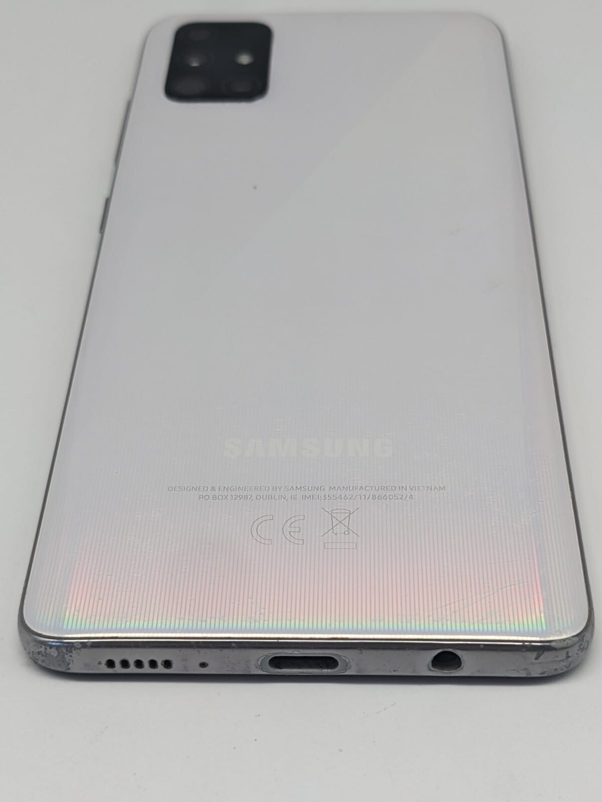 Samsung Galaxy A51  SM-A515F Weiß Teilespender Ersatzteile | LÄDT/STARTET NICHT