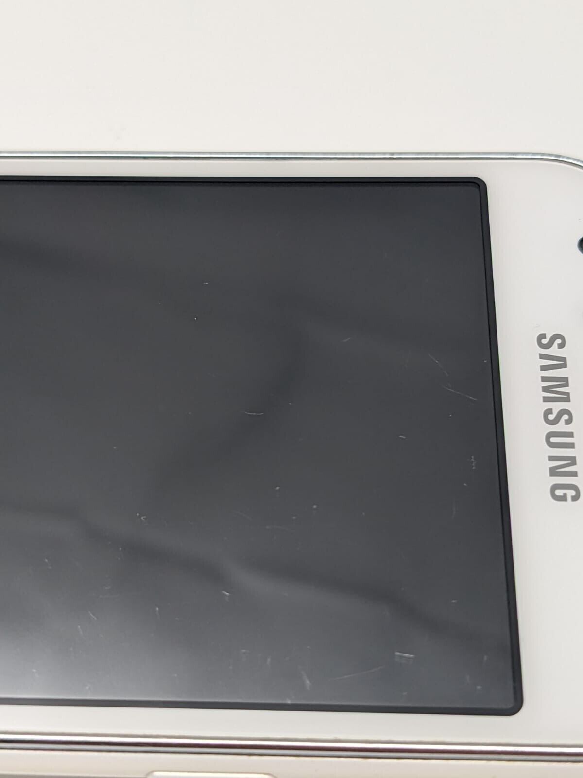 Samsung Galaxy J1 SM-J100H 4GB Weiß Smartphone | OHNE AKKU | VOLL FUNKTIONSFÄHIG