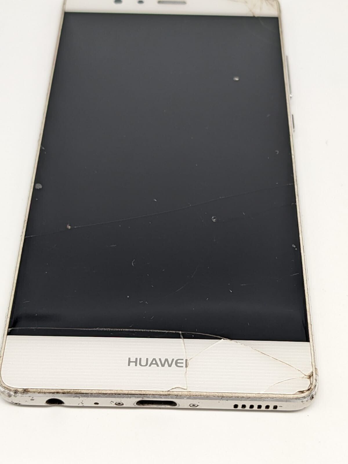 Huawei P9 EVA-L09 32GB Weiß Teilespender Ersatzteile Bastler | DEFEKT