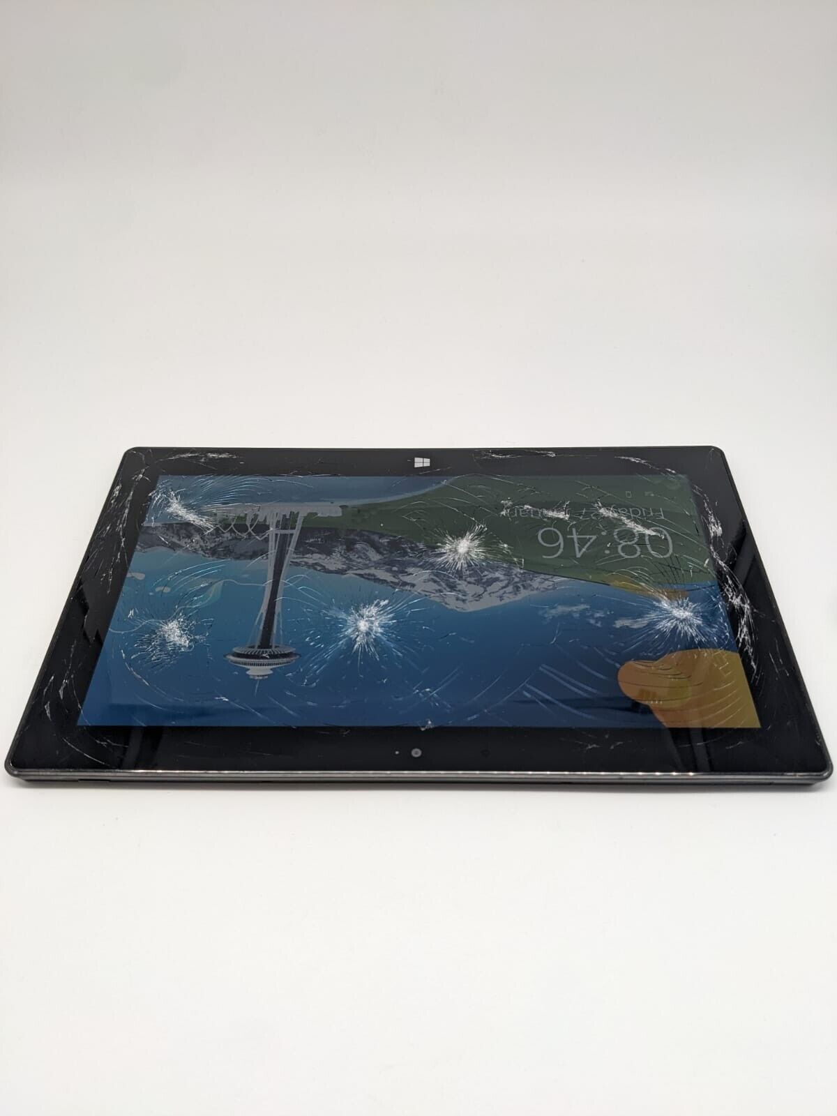 Microsoft Surface RT 1516 Windows 10,6" 32GB Schwarz | TOUCH DEFEKT