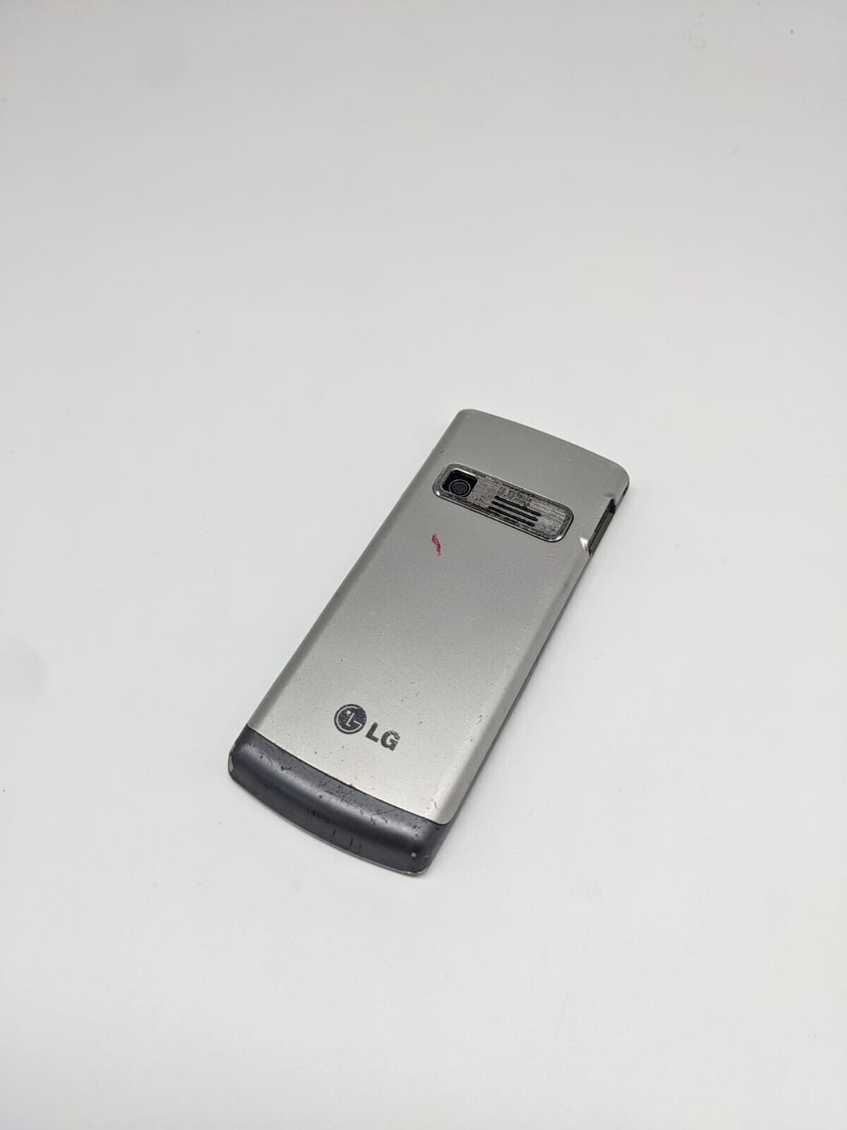 LG S310 Silber Handy | SIMSLOT DEFEKT