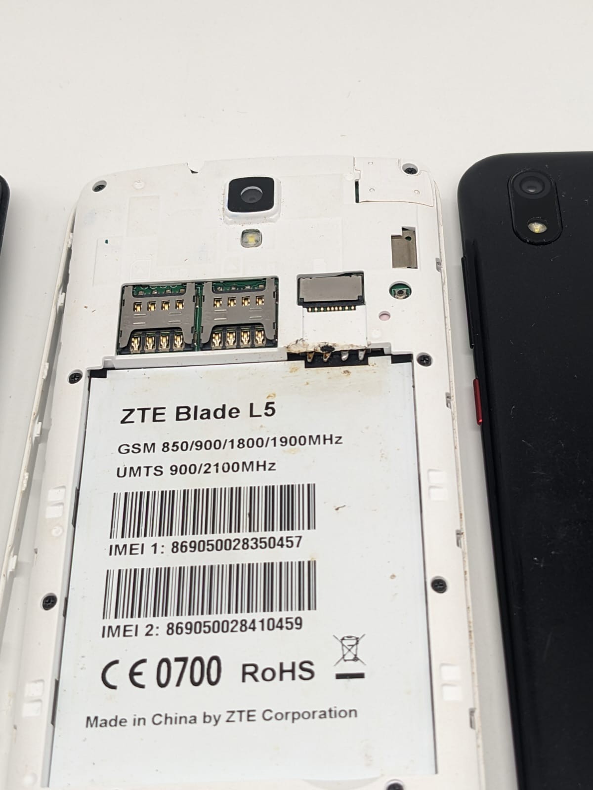 4x ZTE Smartphone Teilespender Konvolut Sammlung Posten | UNGETESTET | DEFEKT