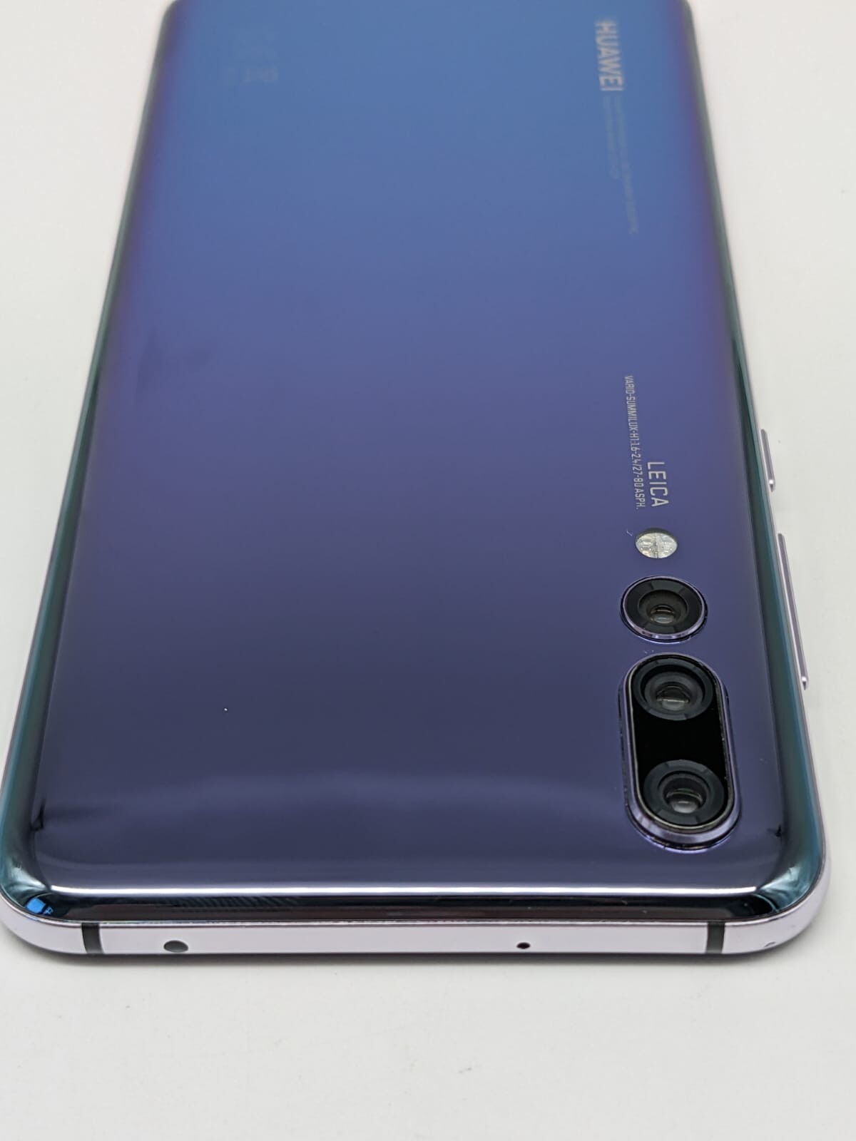 Huawei P20 Pro CLT-L29 Blau Teilespender Ersatzteile | DISPLAYSCHADEN