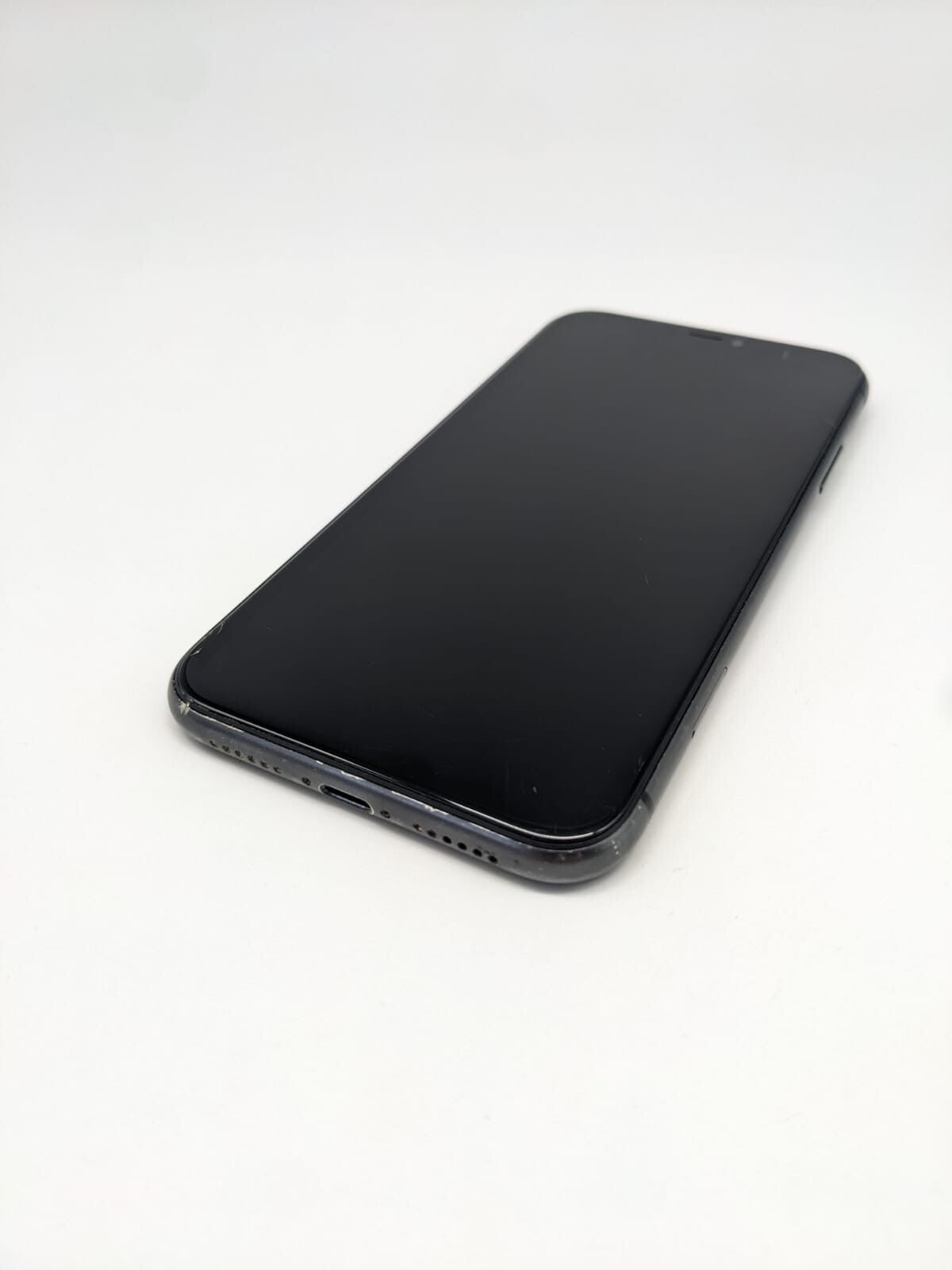 Apple Iphone 11 A2221 Schwarz Ersatzteile Teilespender | DEFEKT