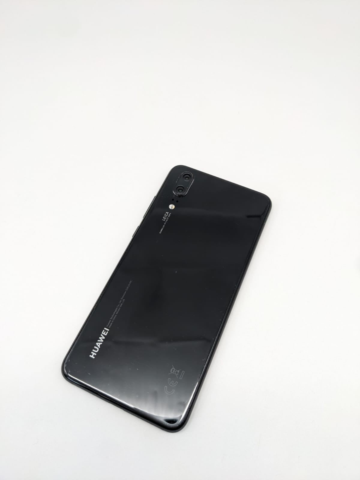 Huawei P20 Smartphone Schwarz Teilespender Ersatzteile | LÄDT/STARTET NICHT
