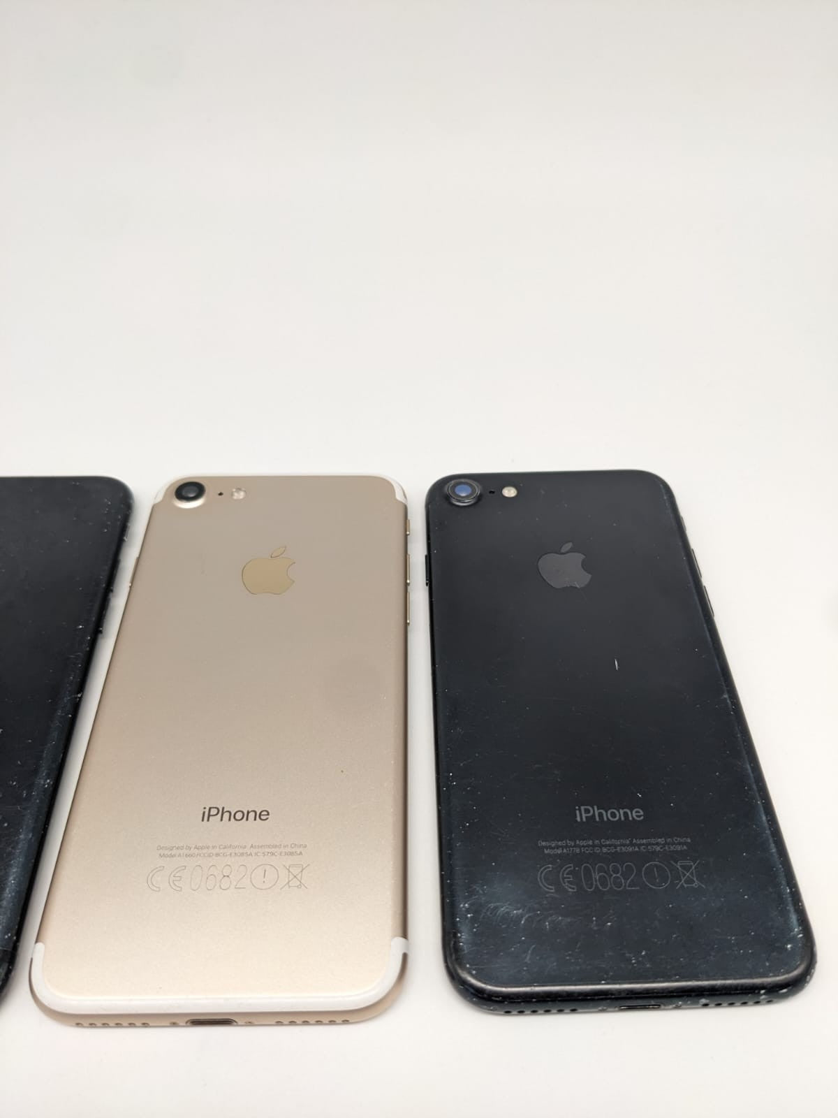 4x Apple iPhone 7 Teilespender Konvolut Sammlung Ersatzteile Bastler | DEFEKT